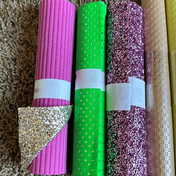 Vinyl - Picture 3 of 5